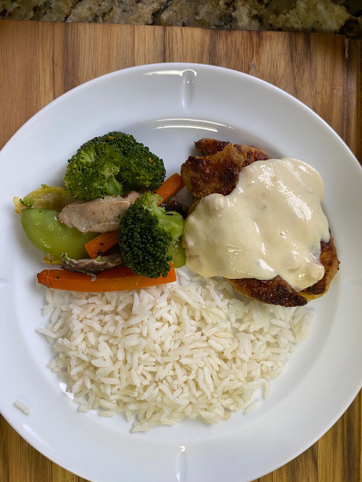 Filé de Frango com Creme de Milho